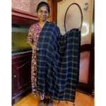 Black checked cotton dupatta with tassels for women – Jeeyo Fashion
