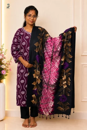 Printed stole for women with tassel detailing