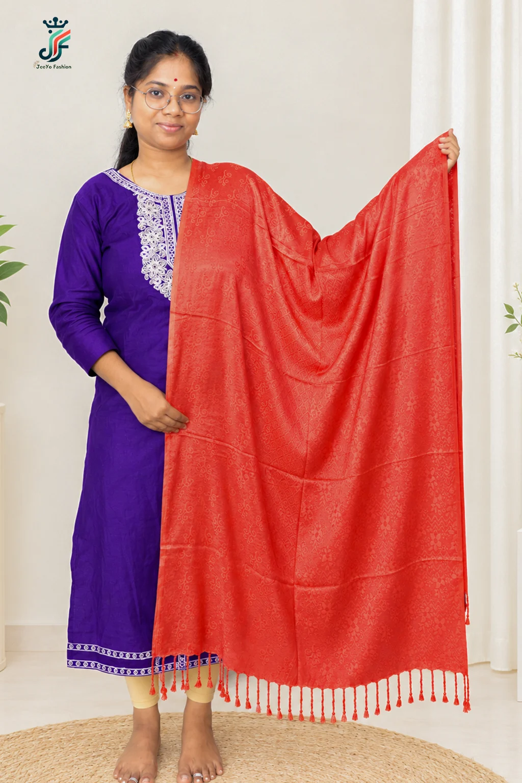 Jacquard stole for women